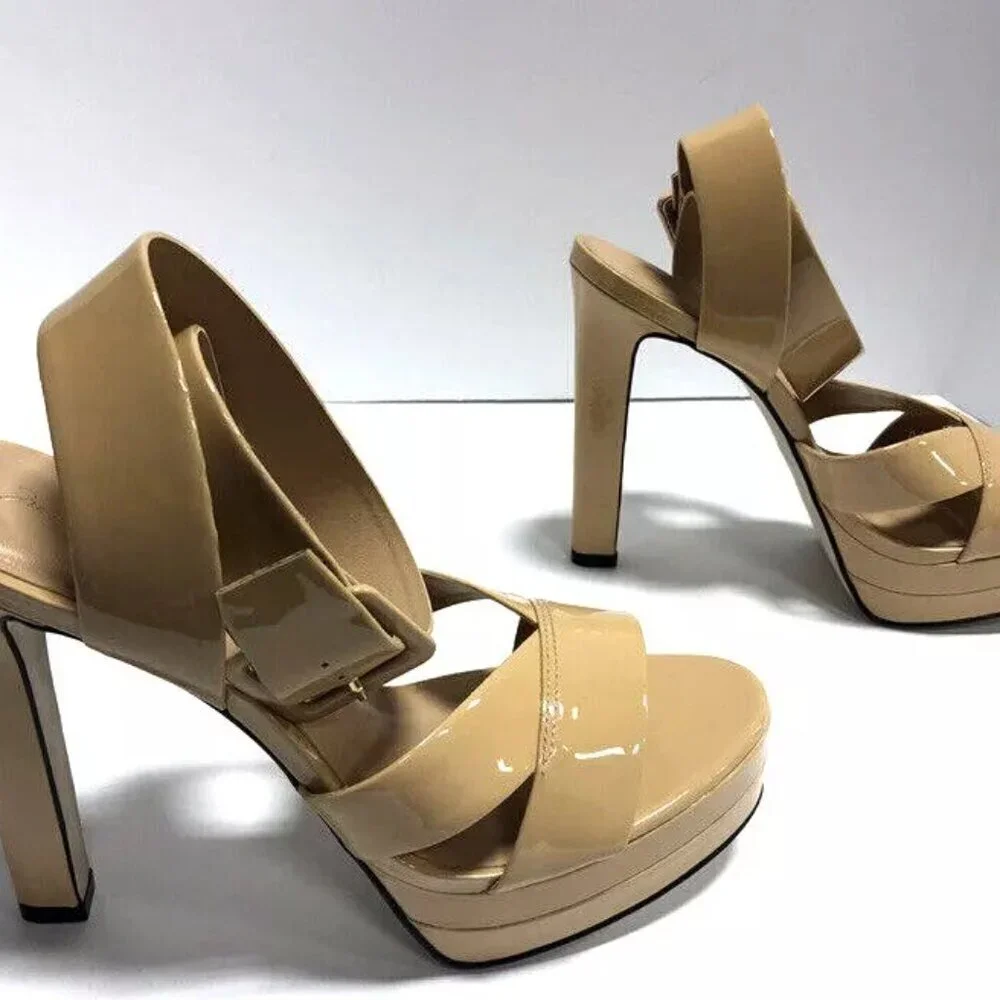 Massimo Matteo Women’s Henrika Nude Pump Heels, Size 8.5M